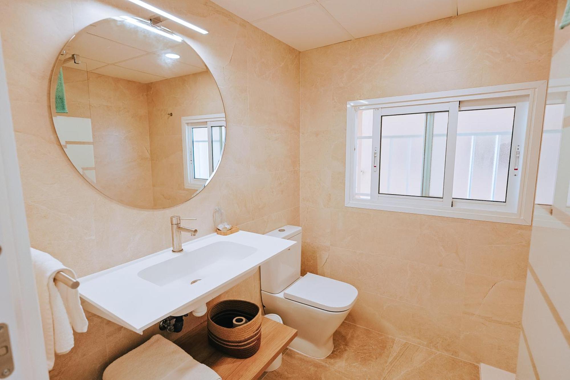 Apartamento Premium Con 5 Piscinas Barbacoa Tenis Frontenis มาเรนีเบลา ภายนอก รูปภาพ