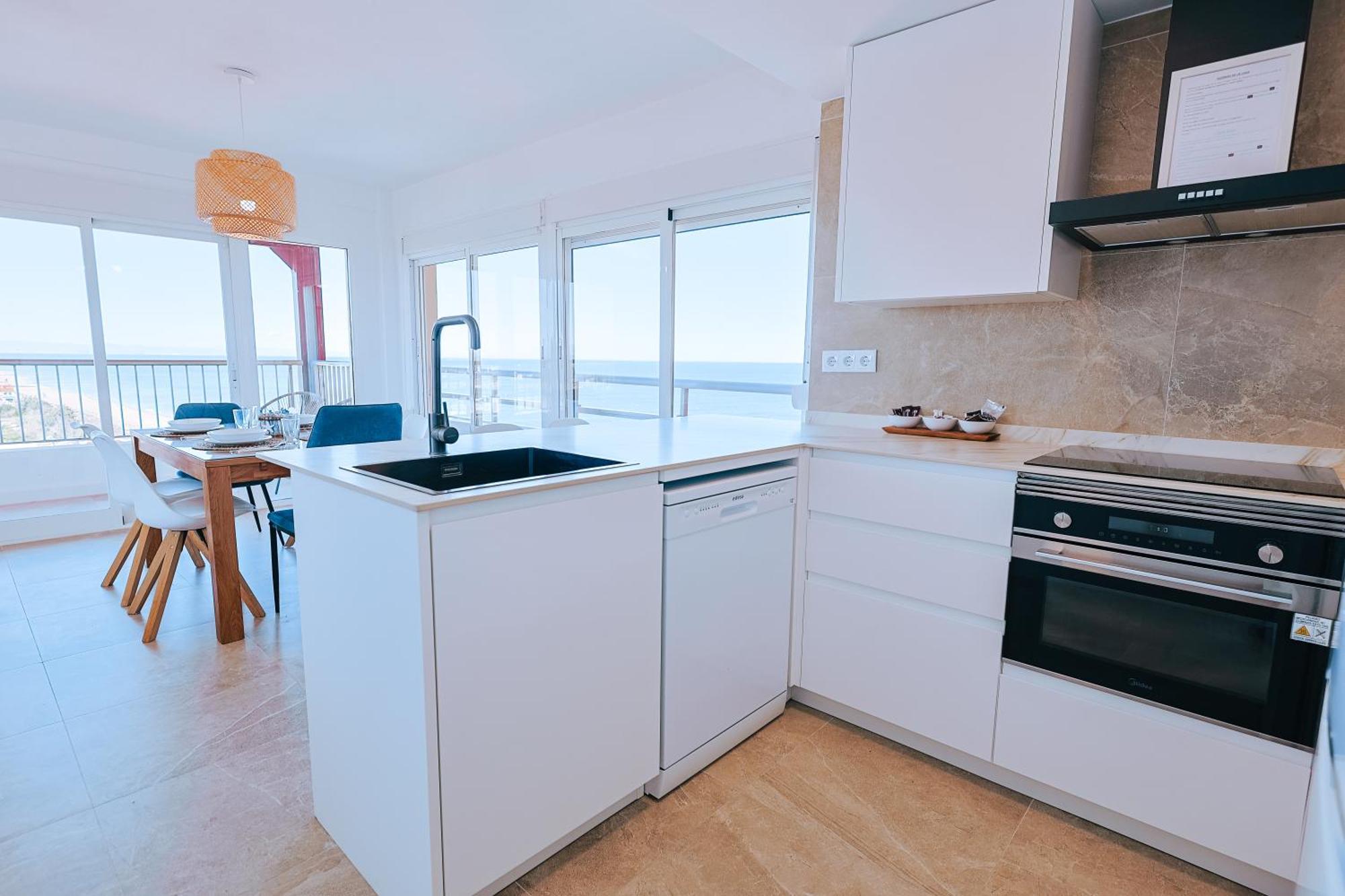 Apartamento Premium Con 5 Piscinas Barbacoa Tenis Frontenis มาเรนีเบลา ภายนอก รูปภาพ
